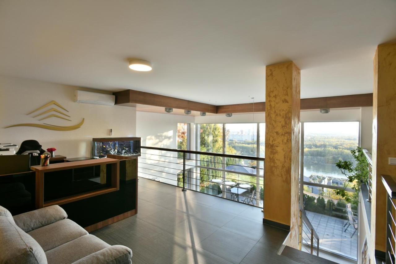 River View Apartments Hotel Братислава Екстериор снимка