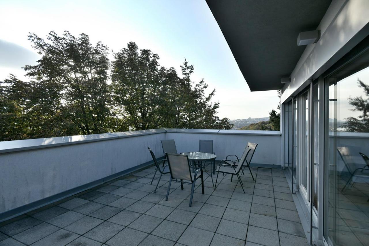 River View Apartments Hotel Братислава Екстериор снимка
