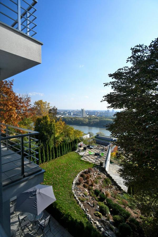River View Apartments Hotel Братислава Екстериор снимка