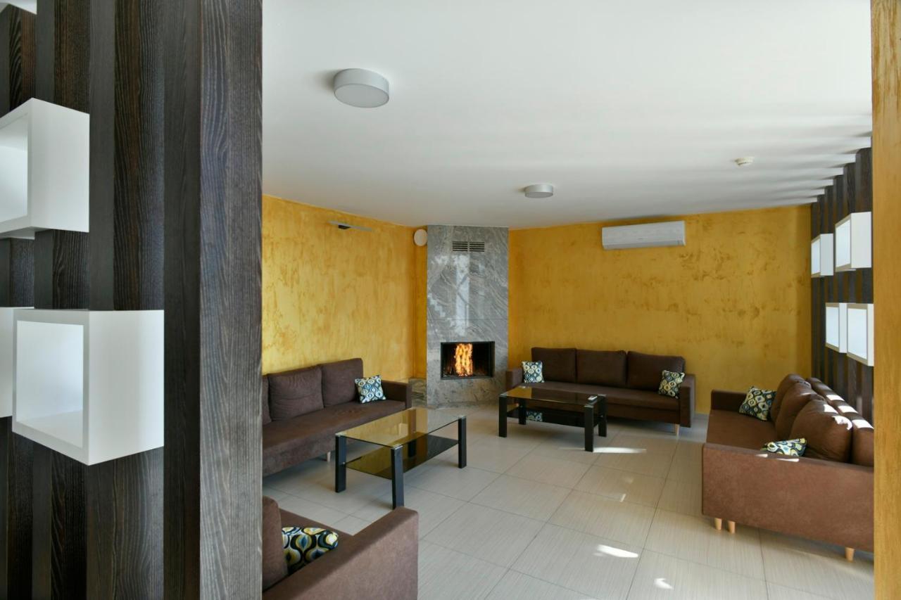 River View Apartments Hotel Братислава Екстериор снимка