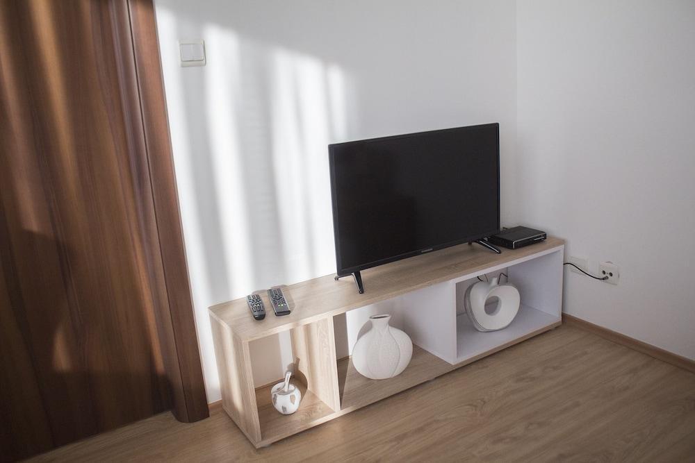 River View Apartments Hotel Братислава Екстериор снимка