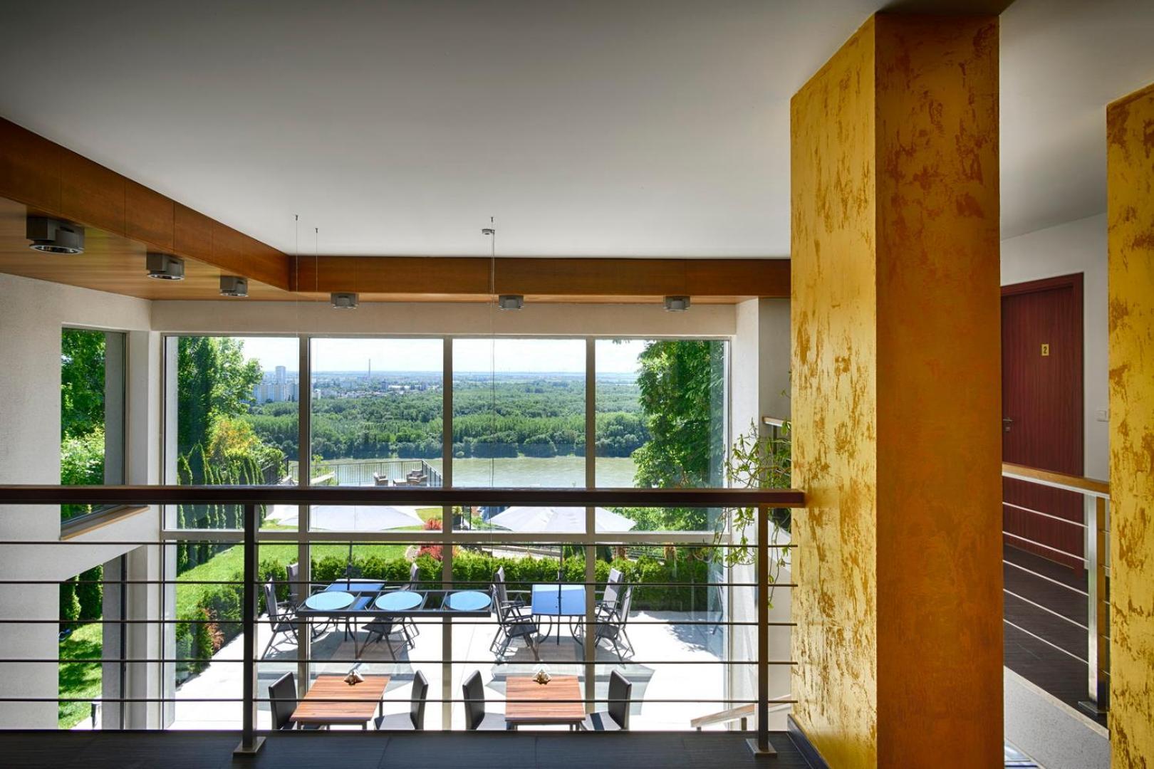River View Apartments Hotel Братислава Екстериор снимка
